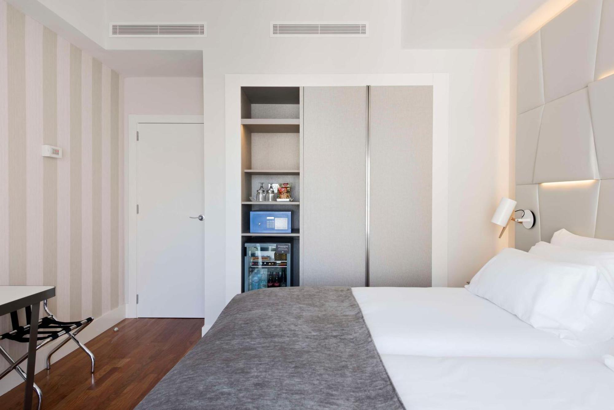 Nh Collection Madrid Colon Hotel Luaran gambar