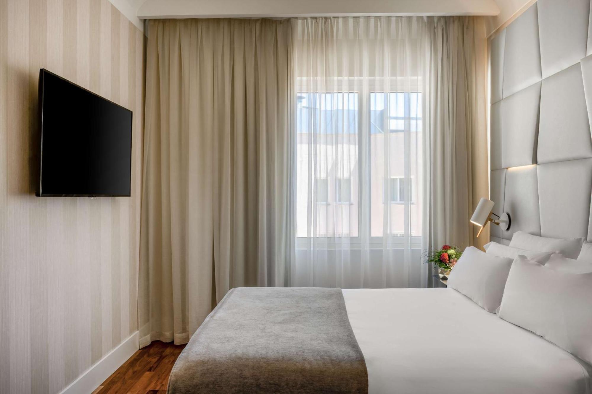 Nh Collection Madrid Colon Hotel Luaran gambar