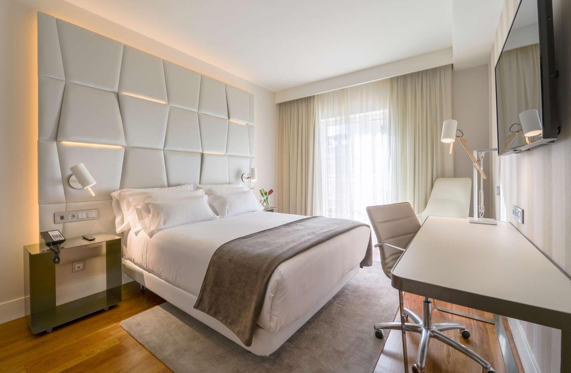 Nh Collection Madrid Colon Hotel Luaran gambar