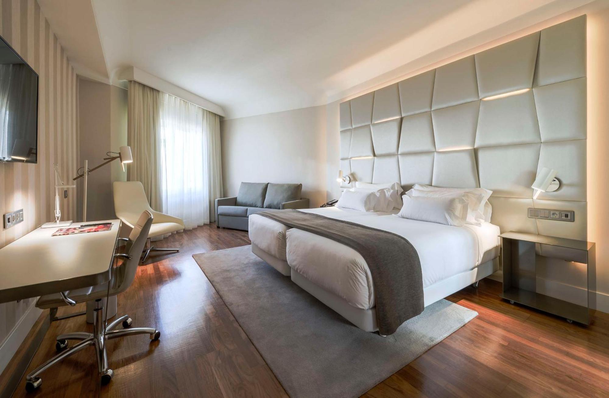 Nh Collection Madrid Colon Hotel Luaran gambar