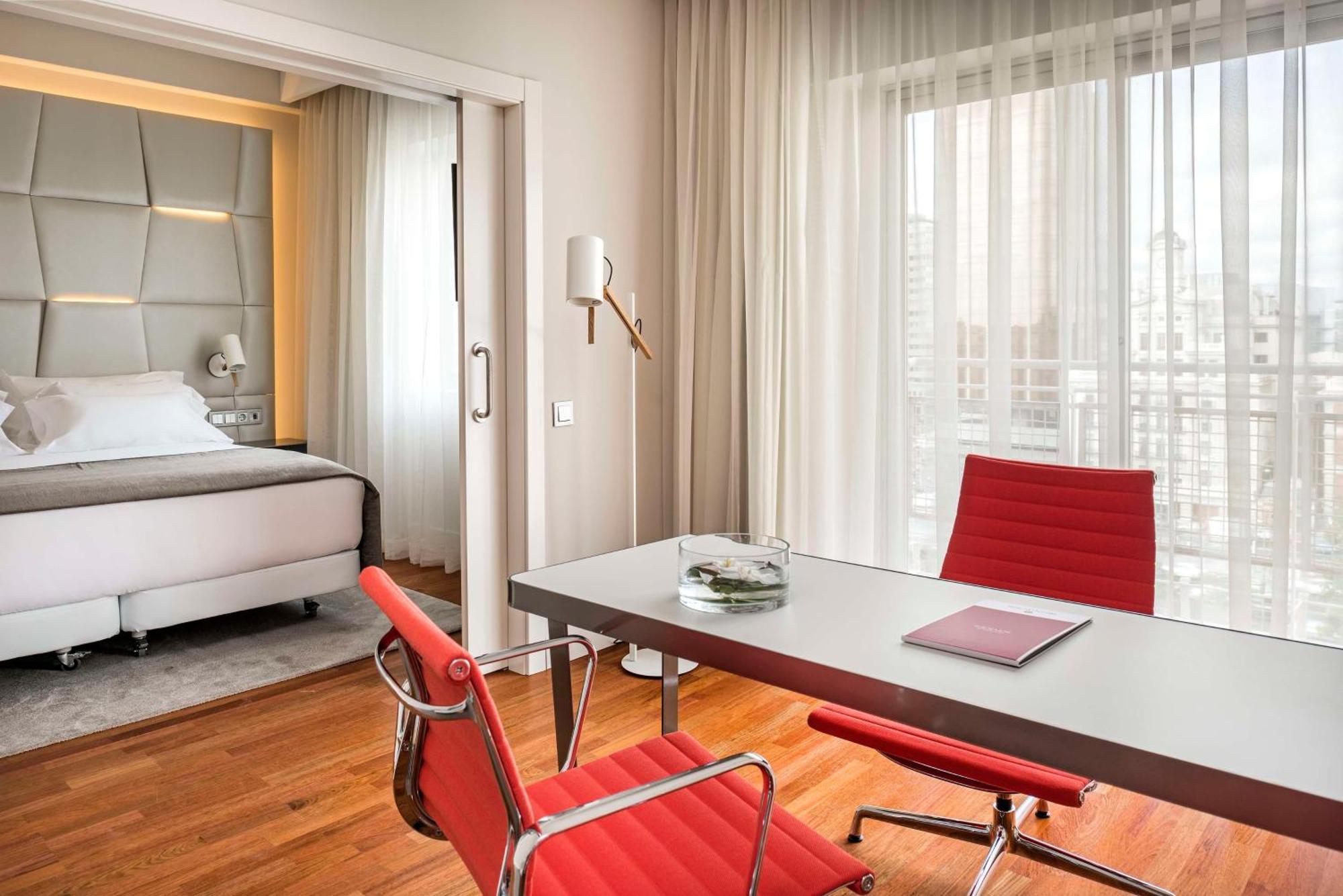 Nh Collection Madrid Colon Hotel Luaran gambar