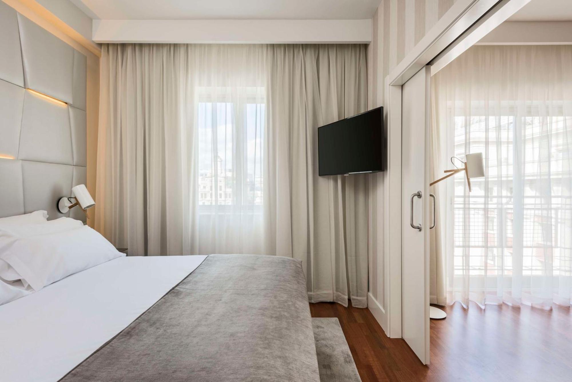 Nh Collection Madrid Colon Hotel Luaran gambar
